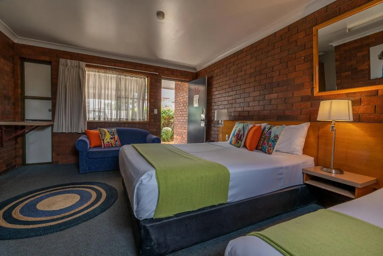 Country Pathfinder Motor Inn Dalby Australia