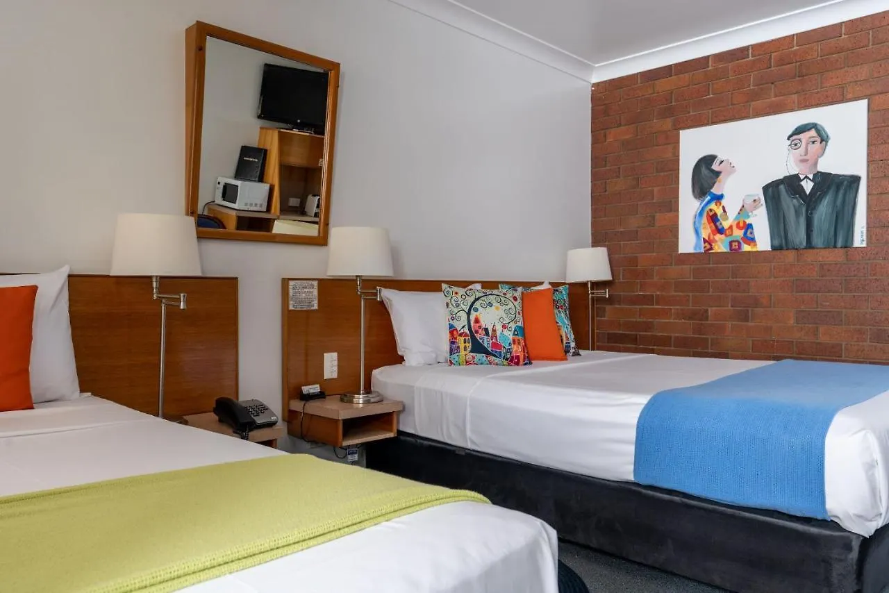 Country Pathfinder Motor Inn Dalby Motel