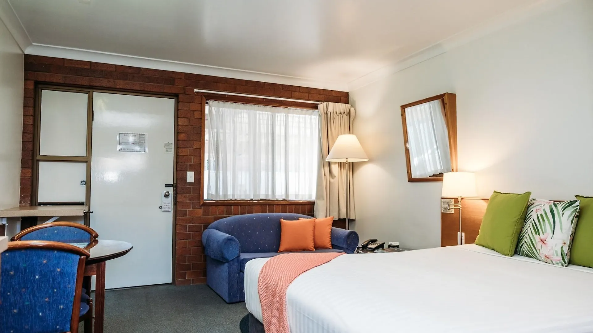 Country Pathfinder Motor Inn Dalby