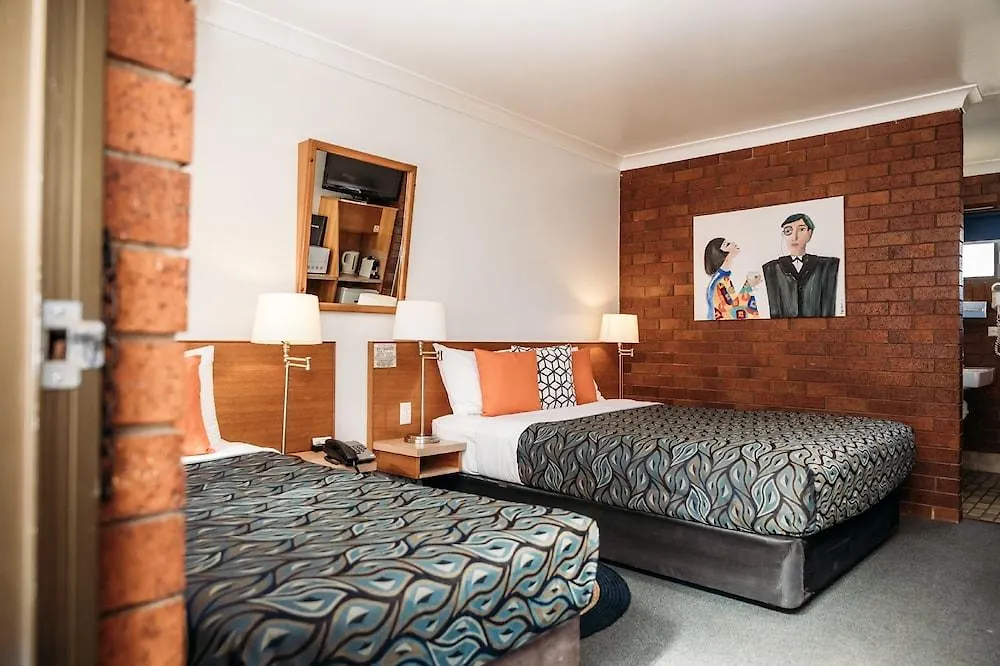 Country Pathfinder Motor Inn Dalby Motel