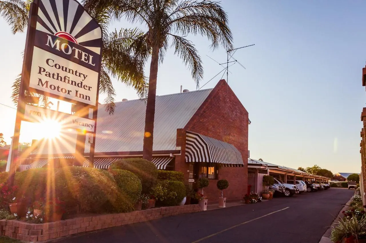 Country Pathfinder Motor Inn Dalby Motel