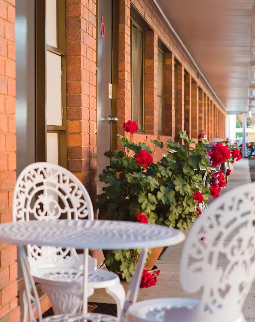 Country Pathfinder Motor Inn Dalby 3*,  Australia